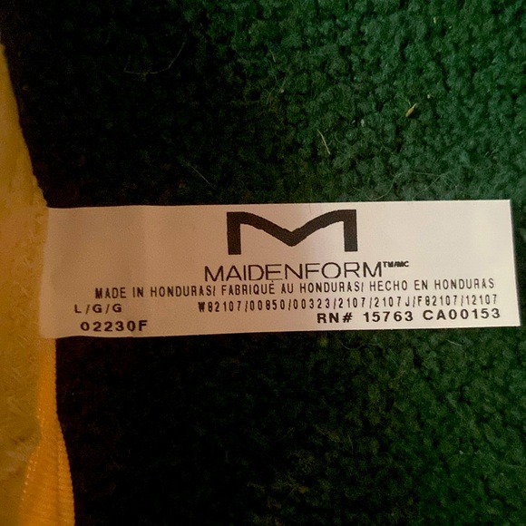 3/$15. Maidenform Shape wear, size large - Picture 3 of 3